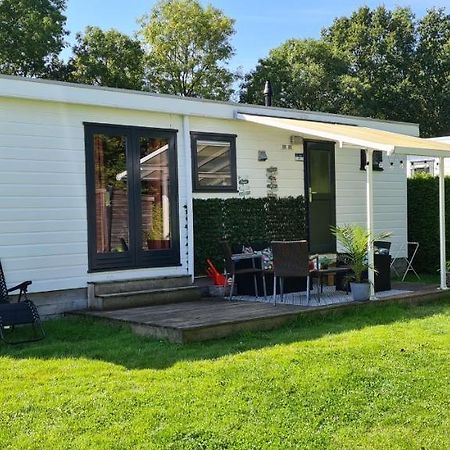 Gezellige Chalet Met Grote Privetuin. Dronrijp エクステリア 写真