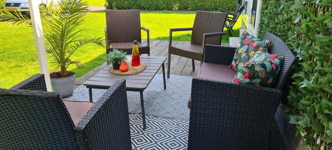 Gezellige Chalet Met Grote Privetuin. Dronrijp エクステリア 写真